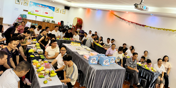 生日會(huì)場(chǎng)